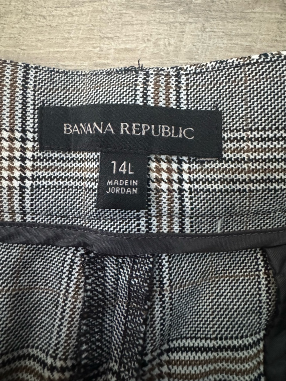 Banana Republic Gray Glen Plaid Women’s Dress Pants - Picture 6 of 7